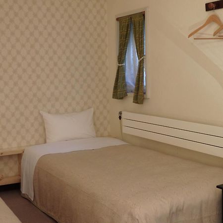 Pension Richemond Кусацу Екстериор снимка
